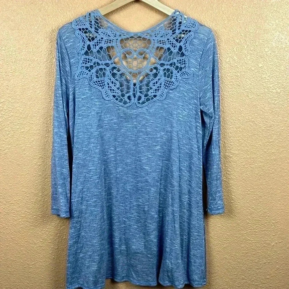 CHELSEA & VIOLET ANTHROPOLOGIE LACE BLOUSE SIZE MEDIUM - Picture 3 of 6